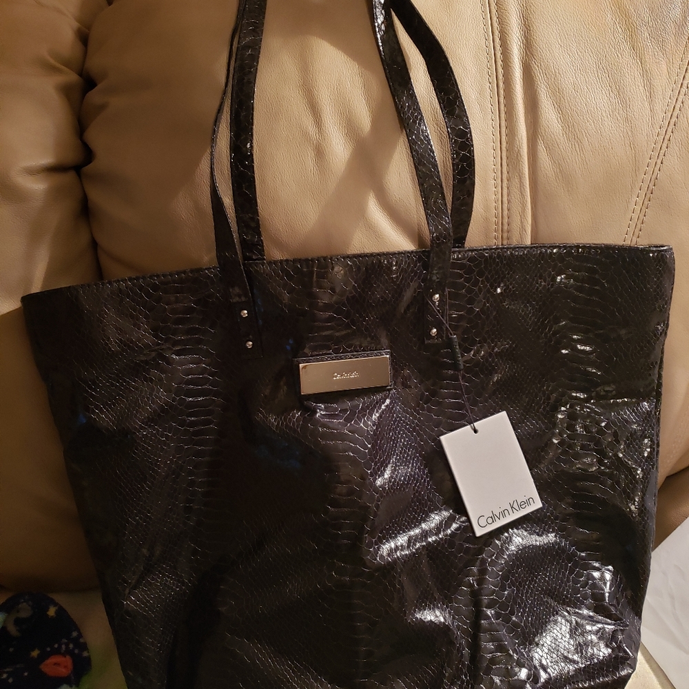 Calvin Klein thin tote